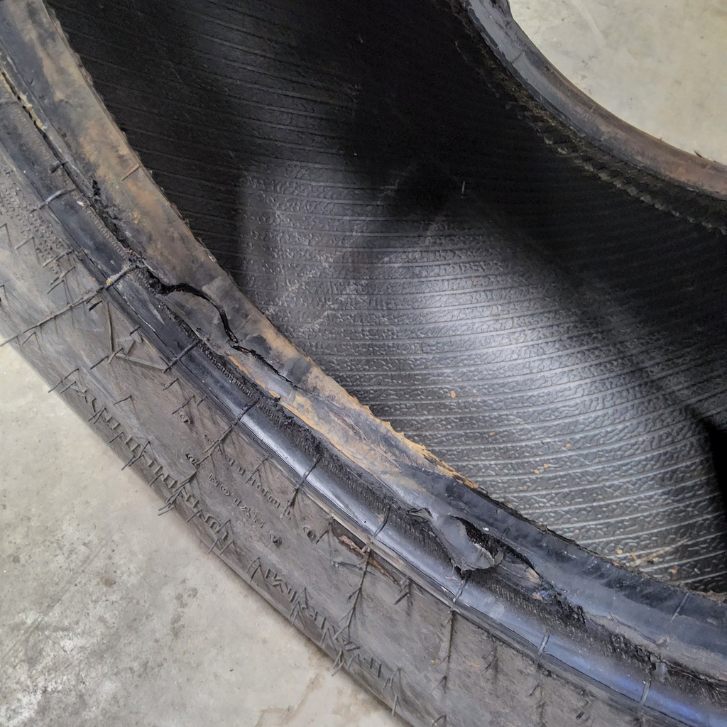 16.5/L-16.1 Goodyear Farm Utility SL I-1 , G (14 Ply) 90%