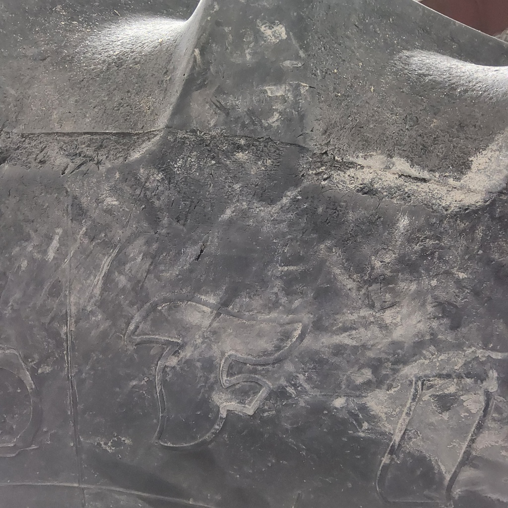 16.9/R30 Firestone Radial All Traction FWD R-1 141A8, F (12 Ply) 55%