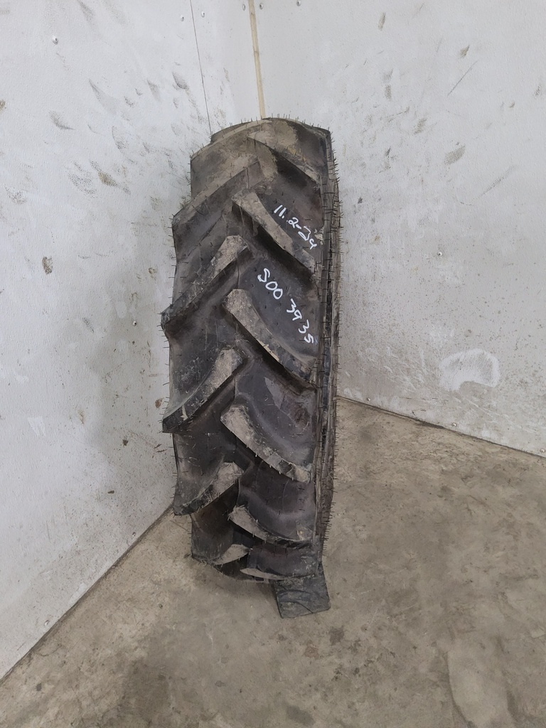 11.2/-24 Galaxy AGRI Trac II R-1 , D (8 Ply) 99%