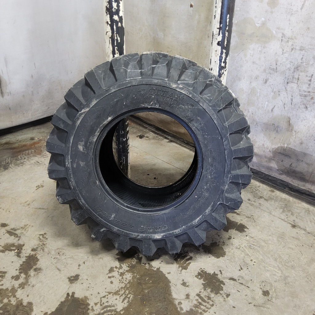 43/16.00-20 Titan Farm Trac Loader SS NHS  R-4 , B (4 Ply) 99%