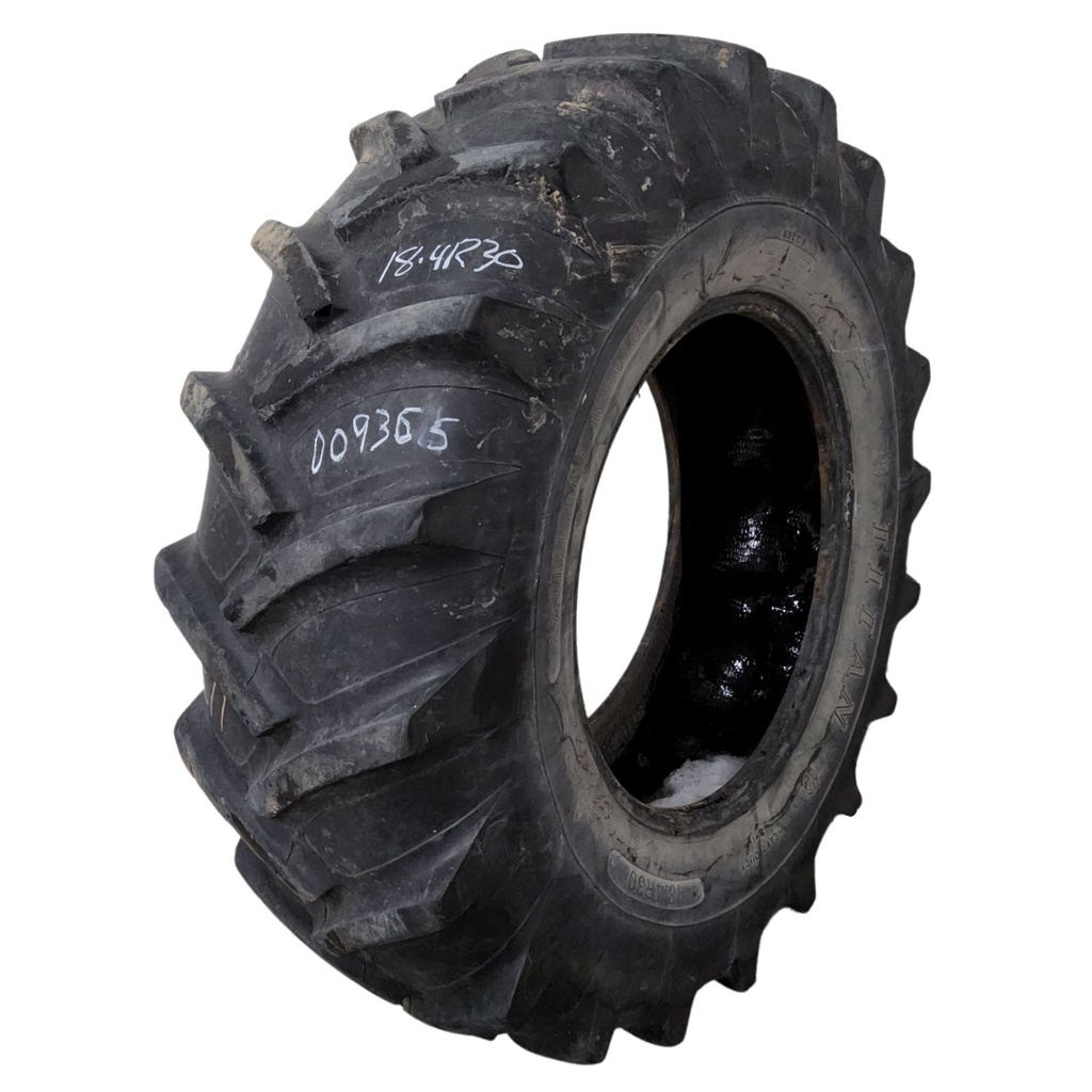 18.4/R30 Titan Farm Hi Power Lug Radial R-1 143B 55%