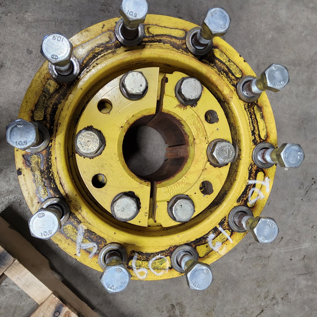 10-Hole Wedg-Lok OE Style, 3.937" (100mm) axle, John Deere Yellow