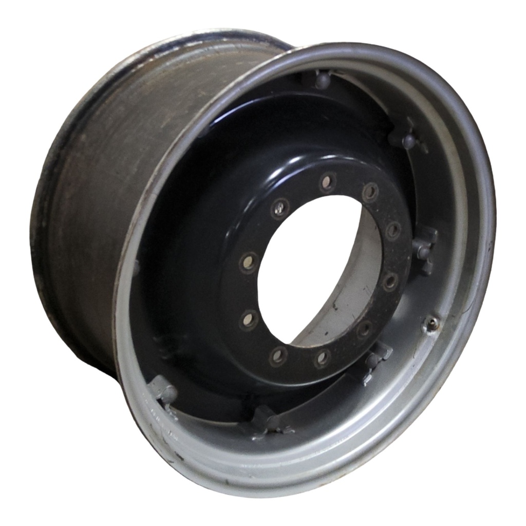 15"W x 30"D, Case IH Silver Mist 8-Hole Rim with Clamp/Loop Style
