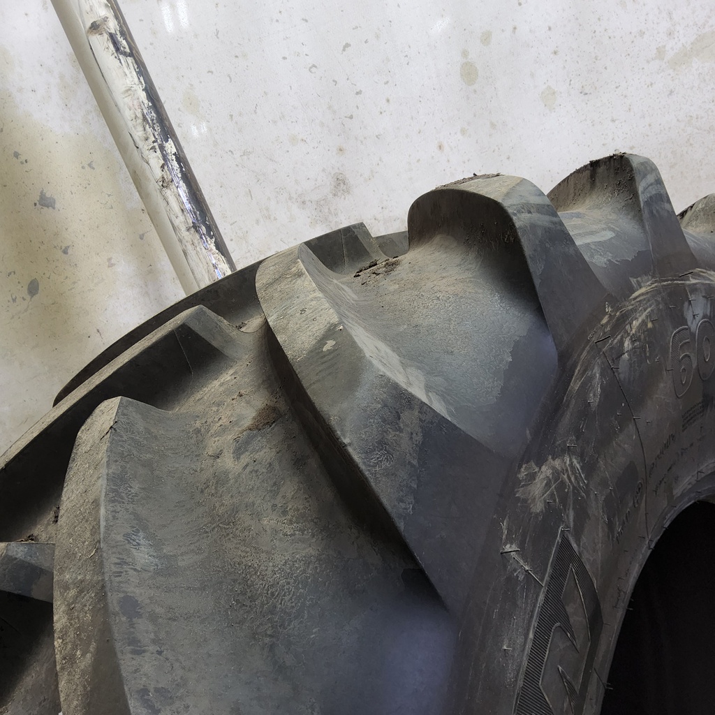 600/65R28 Michelin MachXBib R-1W 154D 95%