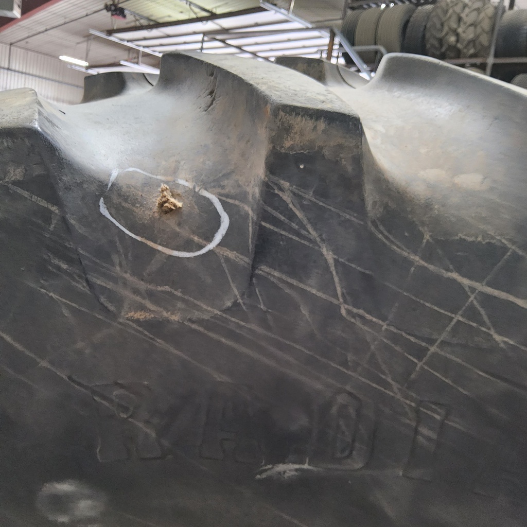 20.8/R42 Firestone Radial All Traction 23 R-1 155B, E (10 Ply) 60%