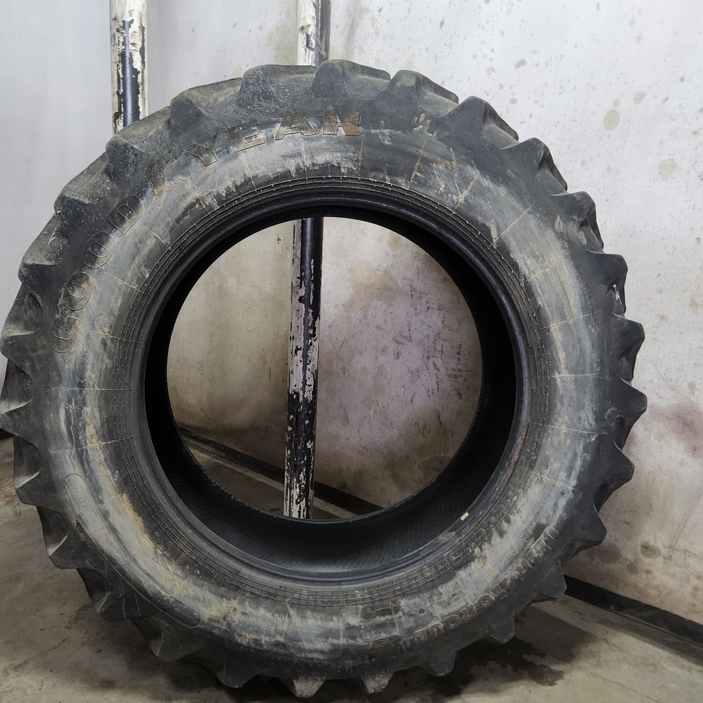 520/85R42 Goodyear Farm UltraTorque Radial R-1 162A8/B 90%