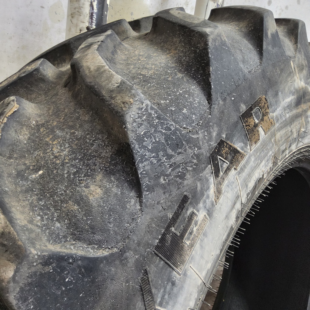 520/85R42 Goodyear Farm UltraTorque Radial R-1 162A8/B 90%
