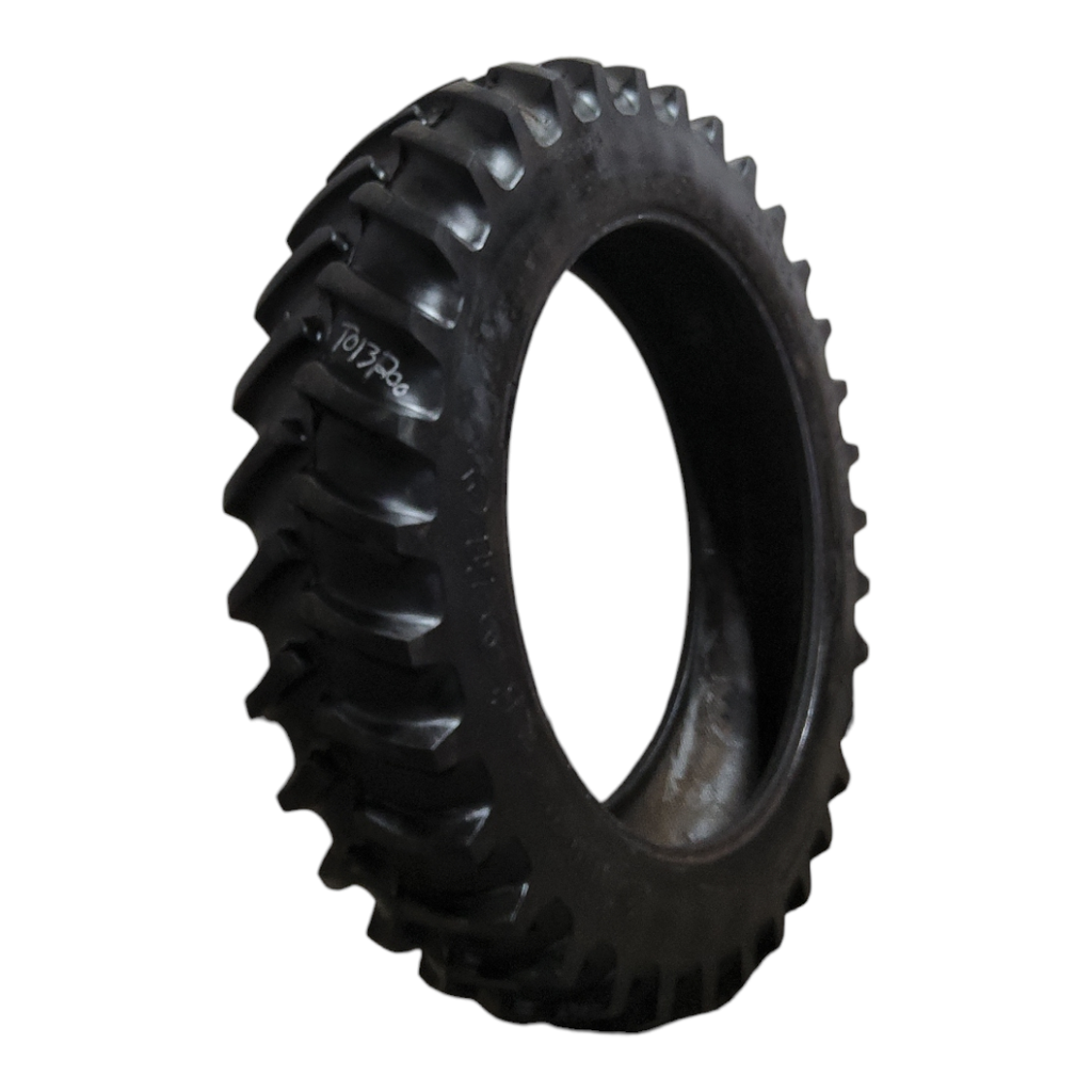 14.9/R46 Firestone Radial All Traction 23 R-1 142B, E (10 Ply) 85%