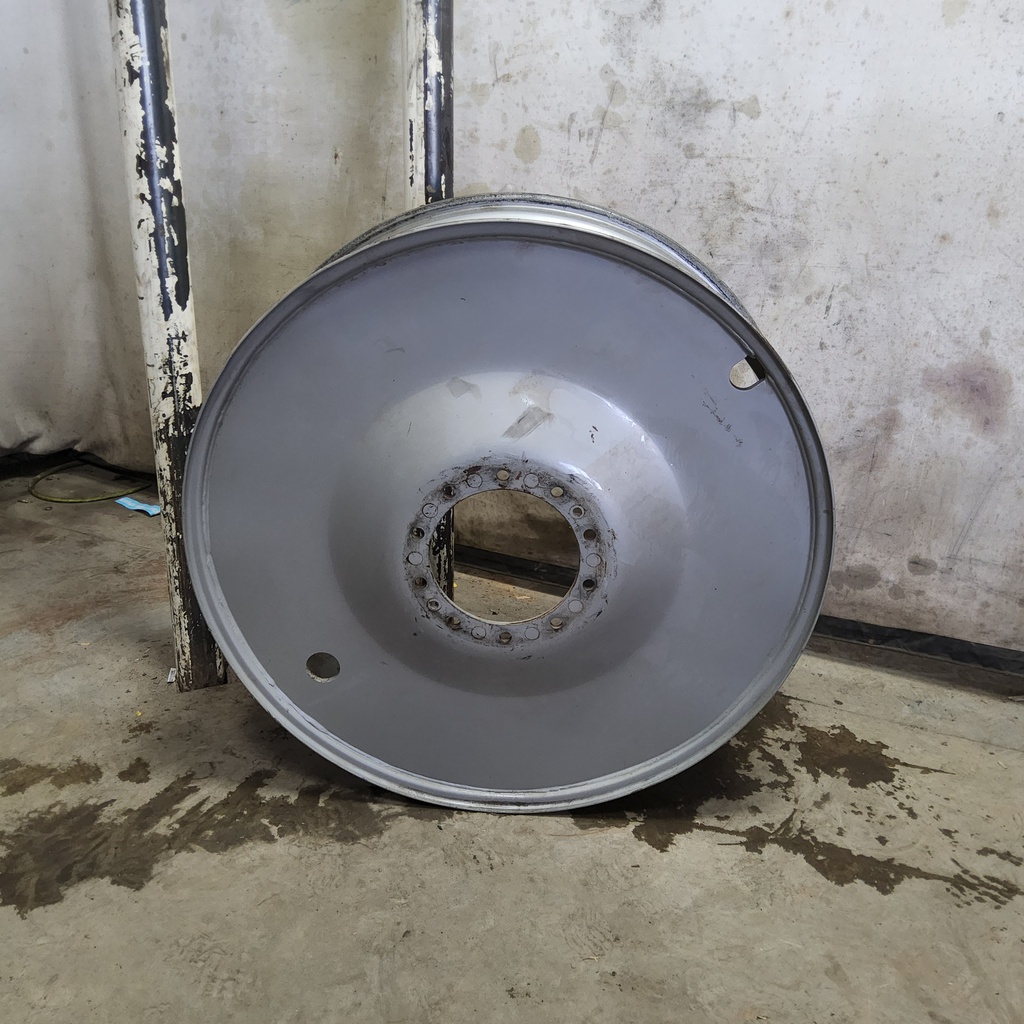 13"W x 46"D, Case IH Silver Mist 10-Hole Formed Plate