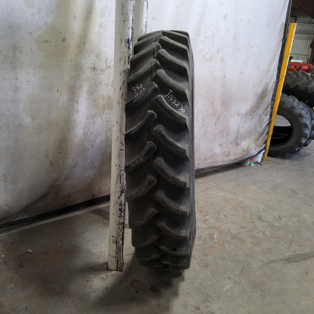380/90R46 Firestone Radial 9000 R-1W 152B 90%