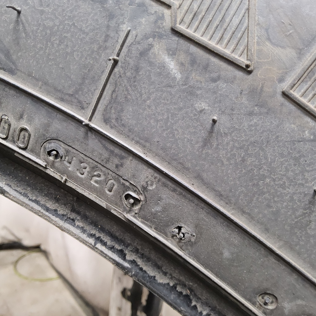 380/90R46 Firestone Radial 9000 R-1W 152B 90%