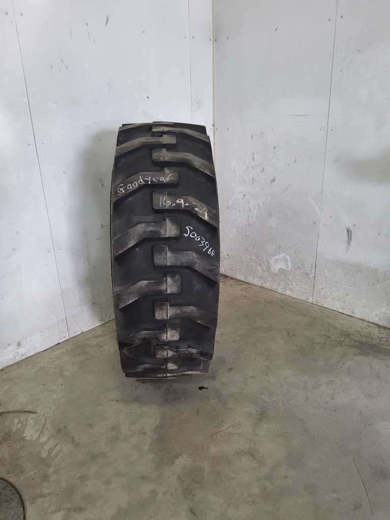 16.9/-28 Goodyear Farm Sure  Grip Industrial Tractor R-4 , F (12 Ply)