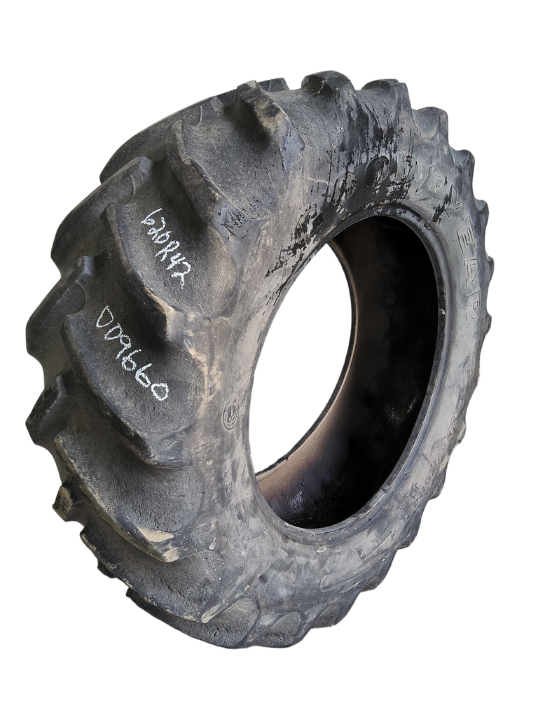 620/70R42 Goodyear Farm DT820 Super Traction R-1W 160B 65%