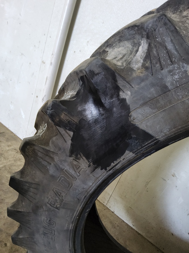 14.9/R46 Titan Farm Hi Traction Lug Radial R-1 149A8/5* 75%