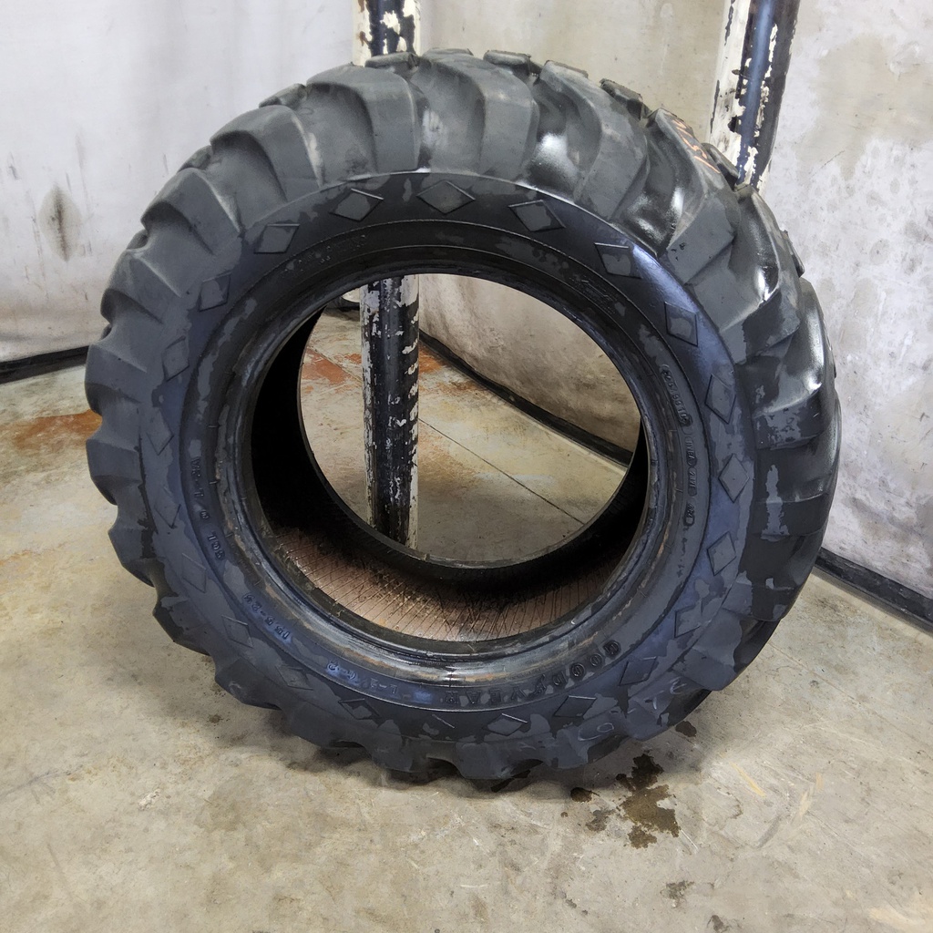 15.5/-25 Goodyear Farm SGL D/L-2A E-2/G-2/L-2 , F (12 Ply) 90%