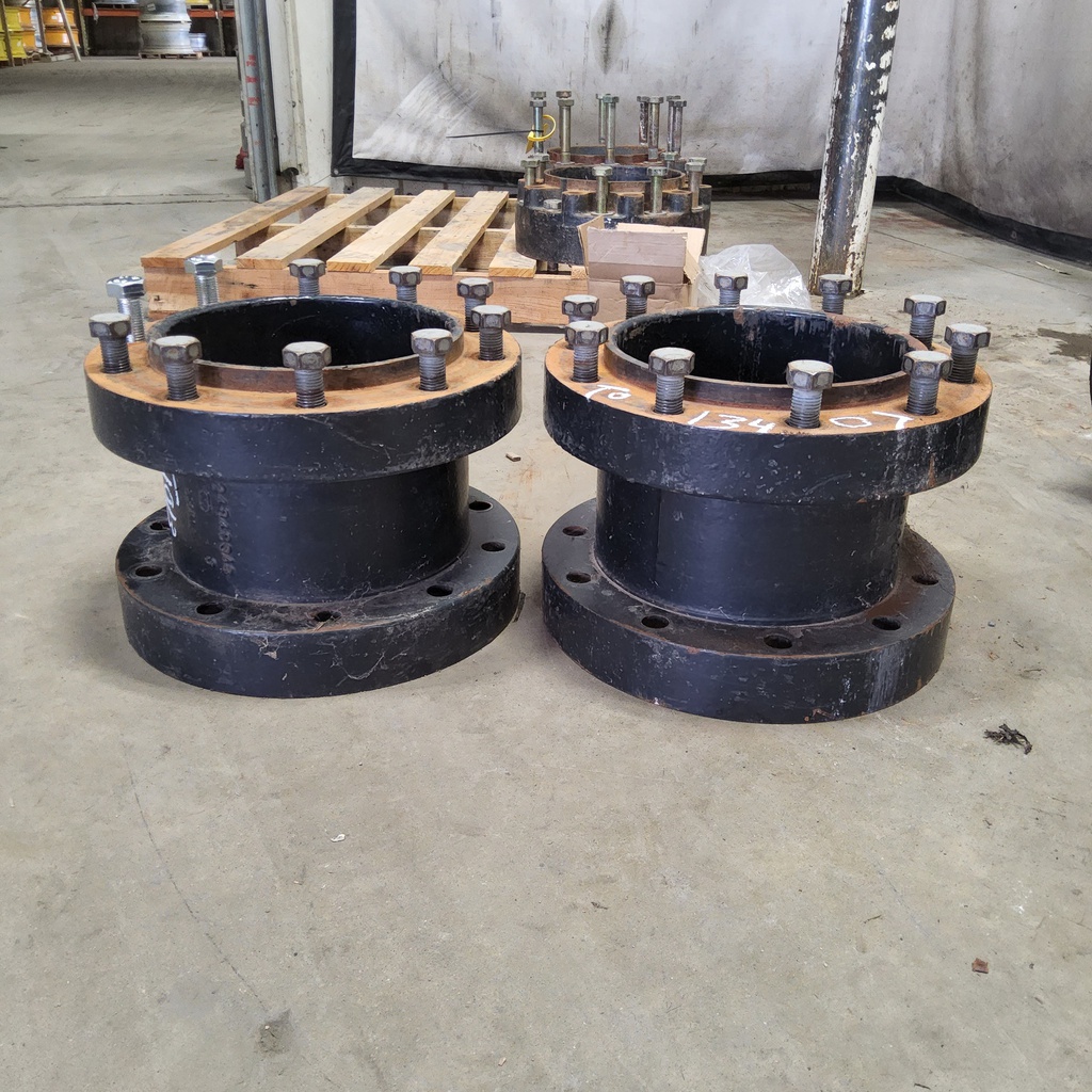 10-Hole 10"L Hub Extension, Black