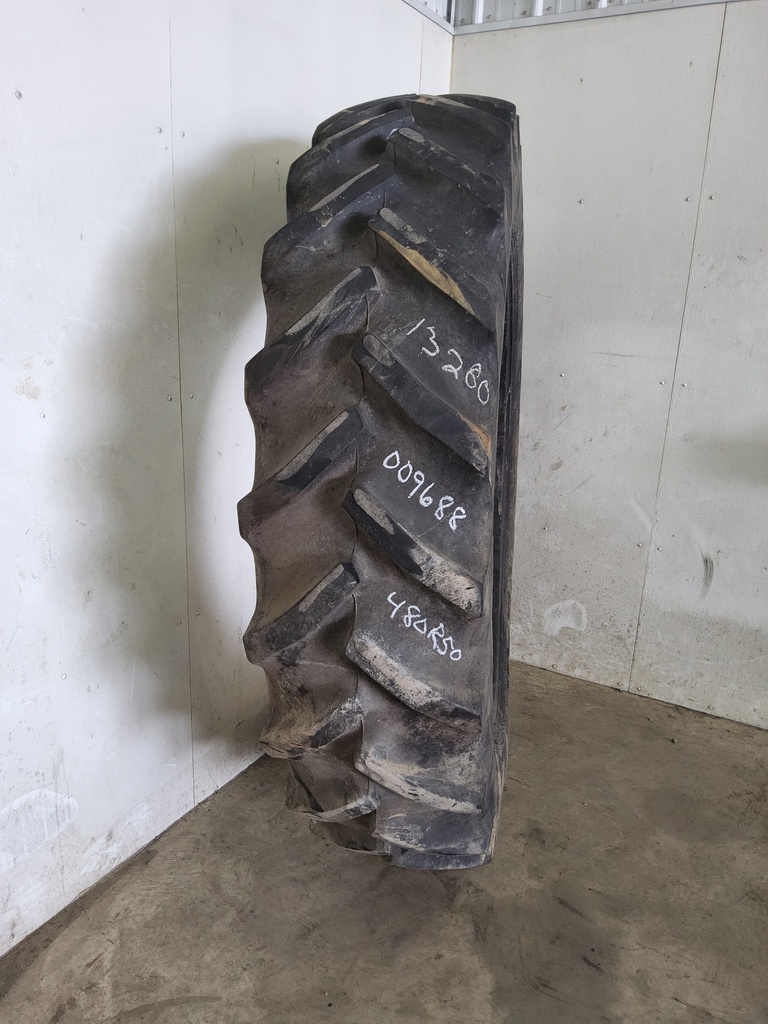 480/80R50 Goodyear Farm DT800 Super Traction R-1W 159B 70%