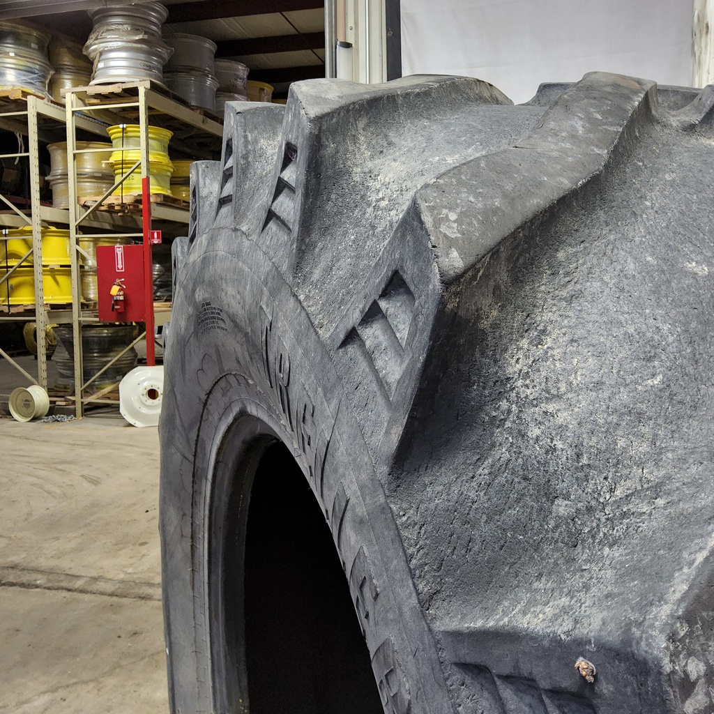 850/60-38 Trelleborg T414 R-1W 169A8 55%