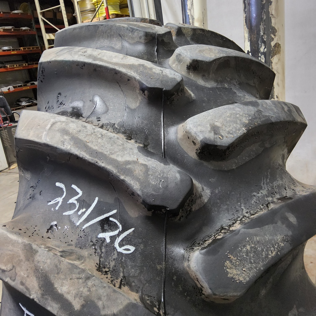 23.1/-26 Firestone Super All Traction 23 R-1 , F (12 Ply) 75%