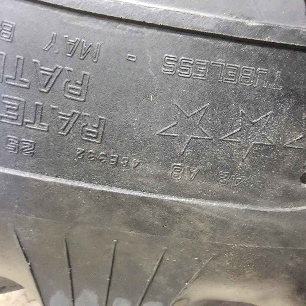 14.9/R46 Titan Farm Hi Traction Lug Radial R-1 142B 65%