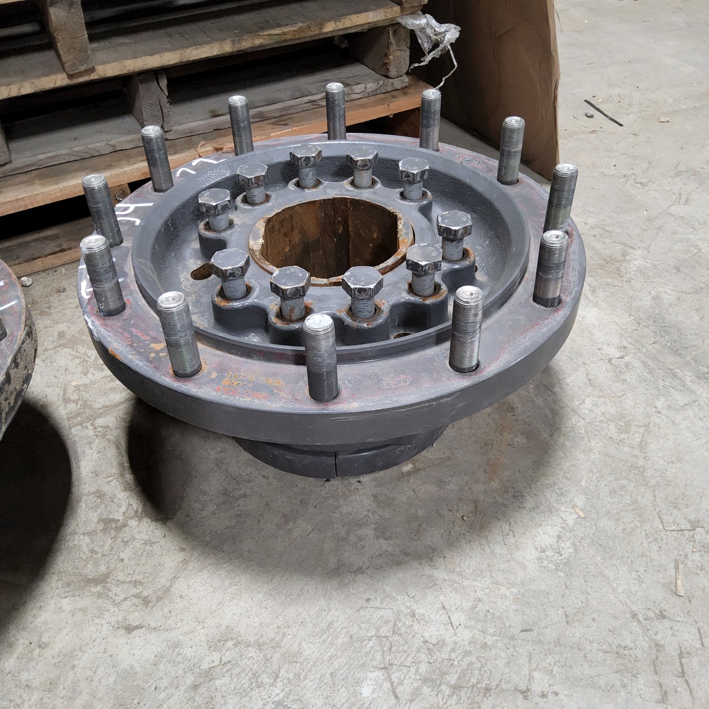 12-Hole Wedg-Lok OE Style, 5.625" (142.875mm) axle, Agco Corp Gray