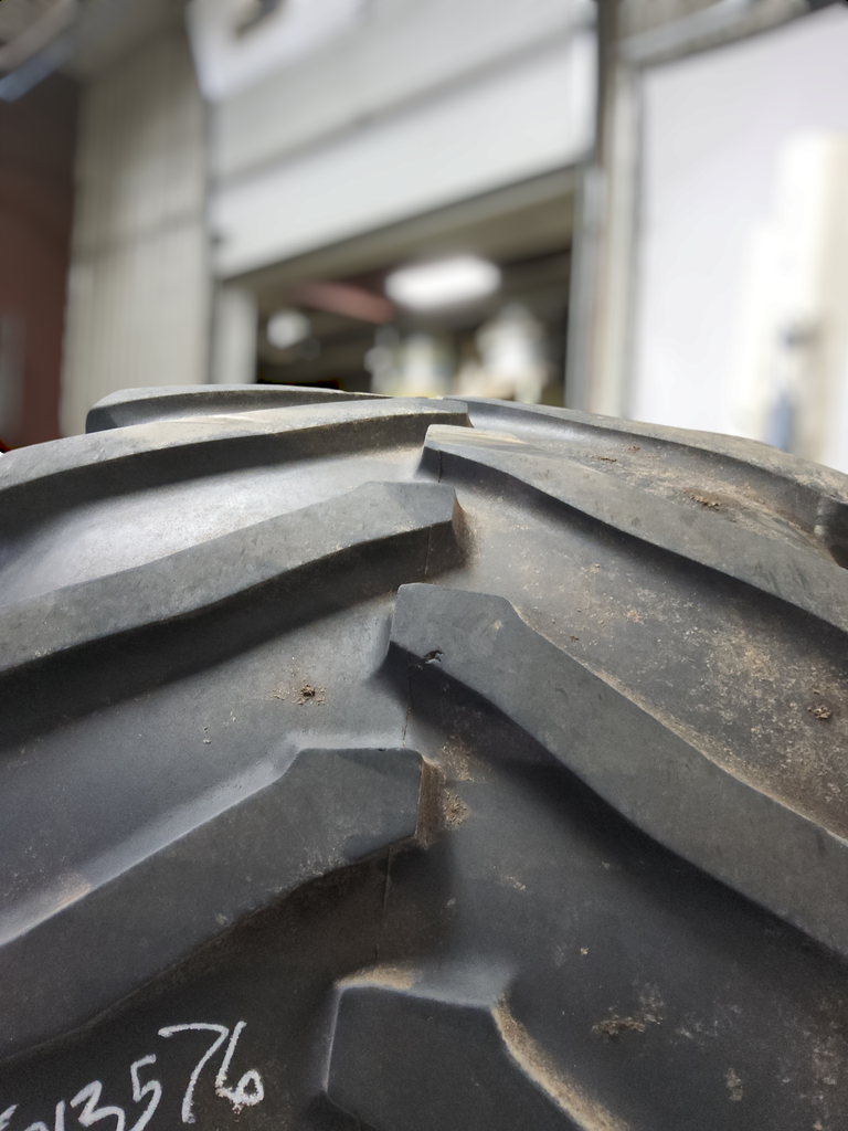 LSW 1100/45R46 Goodyear Farm DT930 R-1W 181D 45%