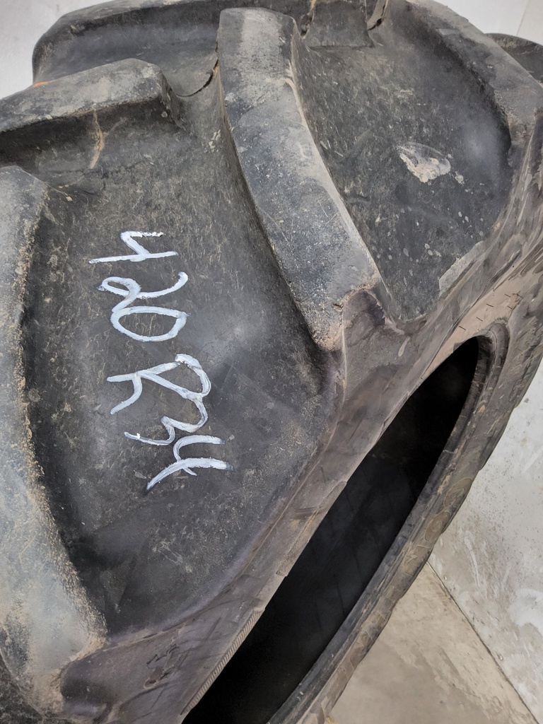 420/85R34 Continental AC85 Contract R-1W 142A8 60%