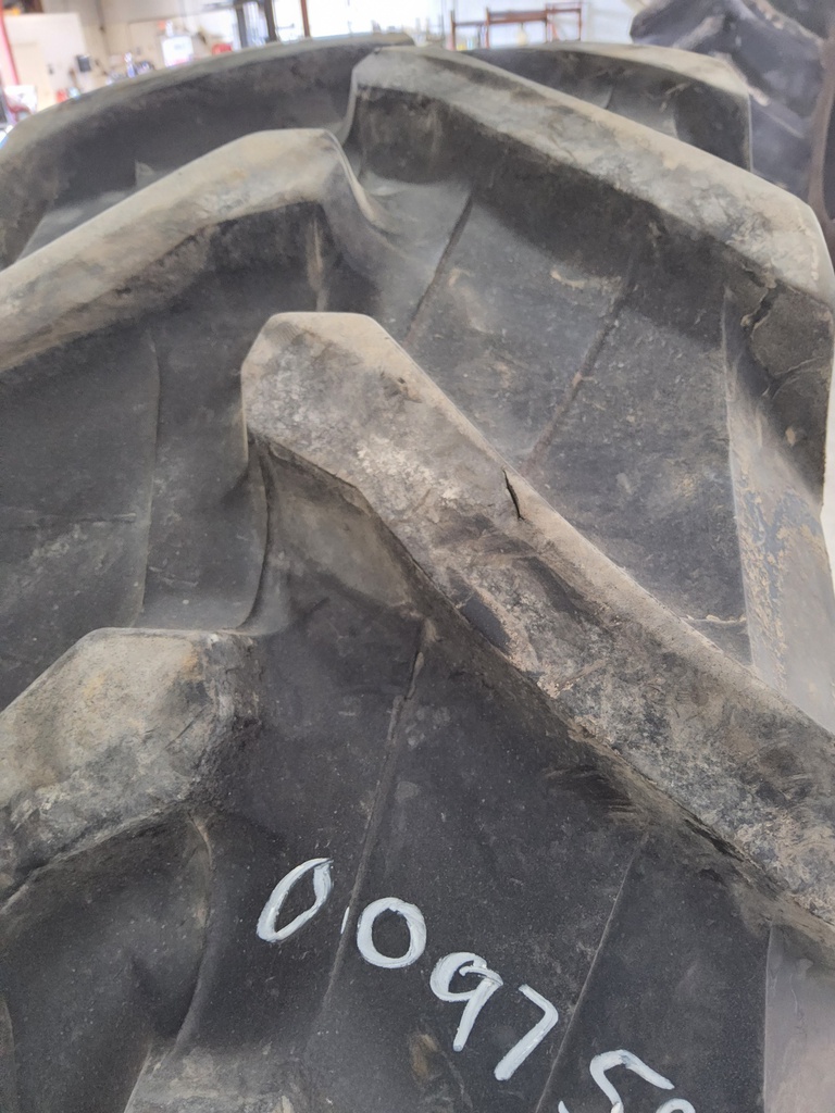 420/85R30 Trelleborg TM600 R-1W 140A8 85%