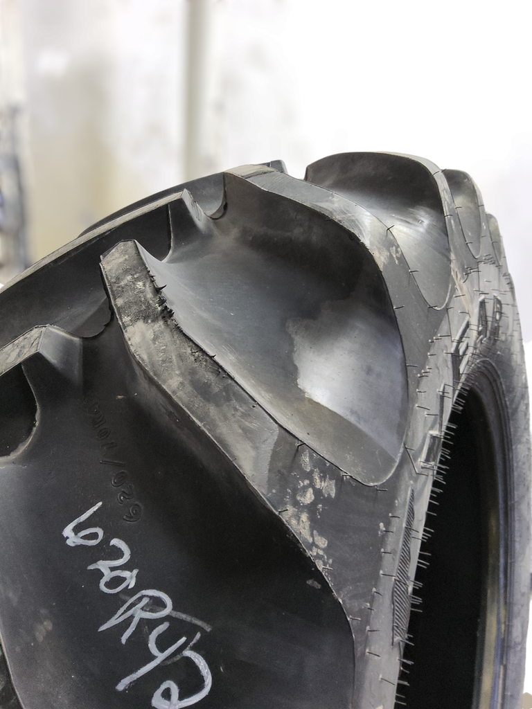 620/70R42 Goodyear Farm DT812 Optitrac R-1W 166B 99%