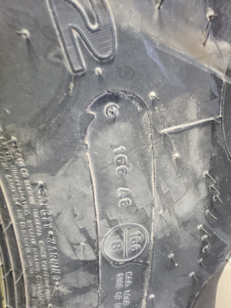 620/70R42 Goodyear Farm DT812 Optitrac R-1W 166B 99%