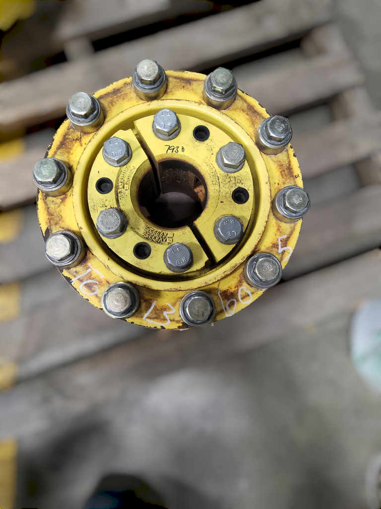 10-Hole Wedg-Lok OE Style, 3.937" (100mm) axle, John Deere Yellow