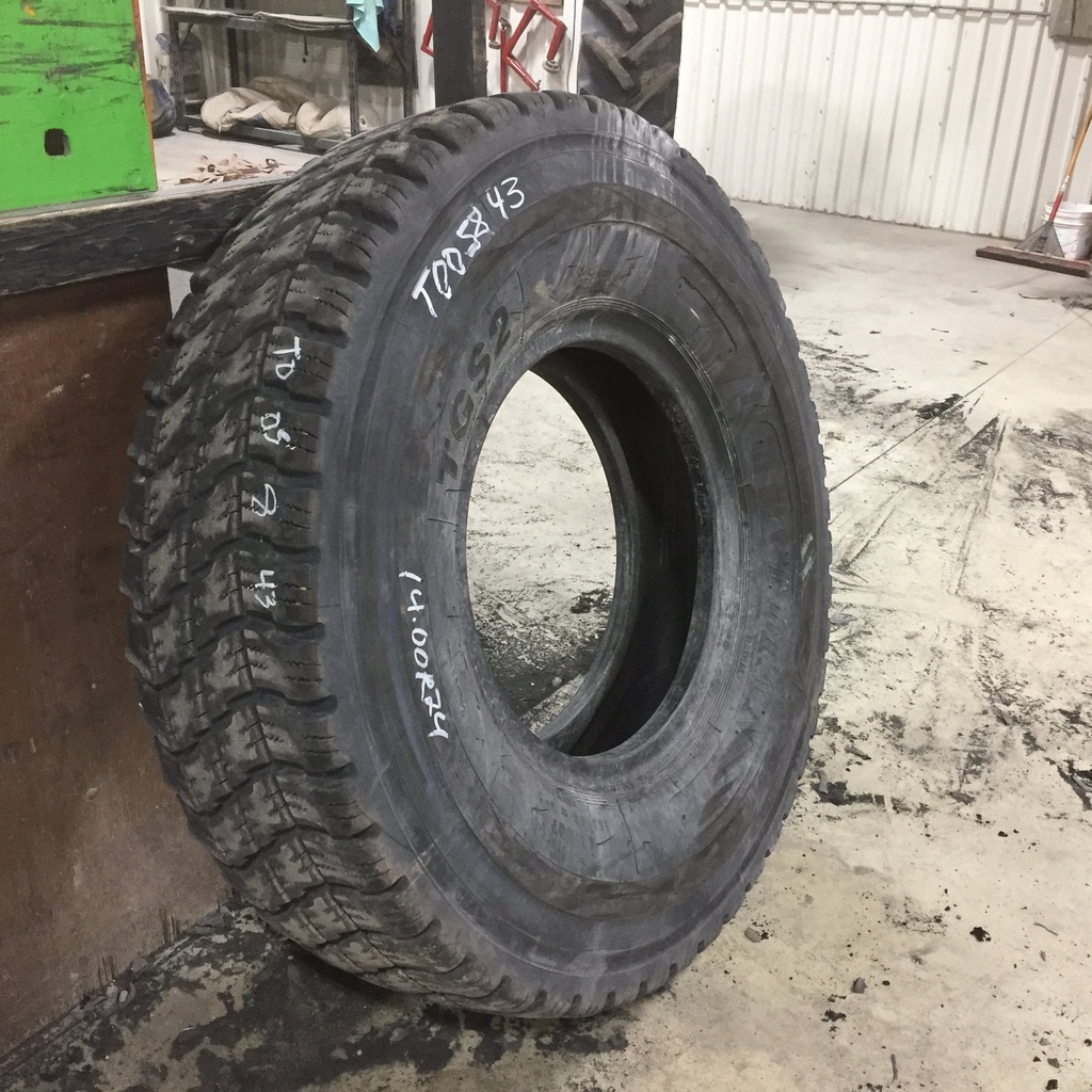 14.00/R24 Titan Farm TGS2 G-2 153 A8 50%