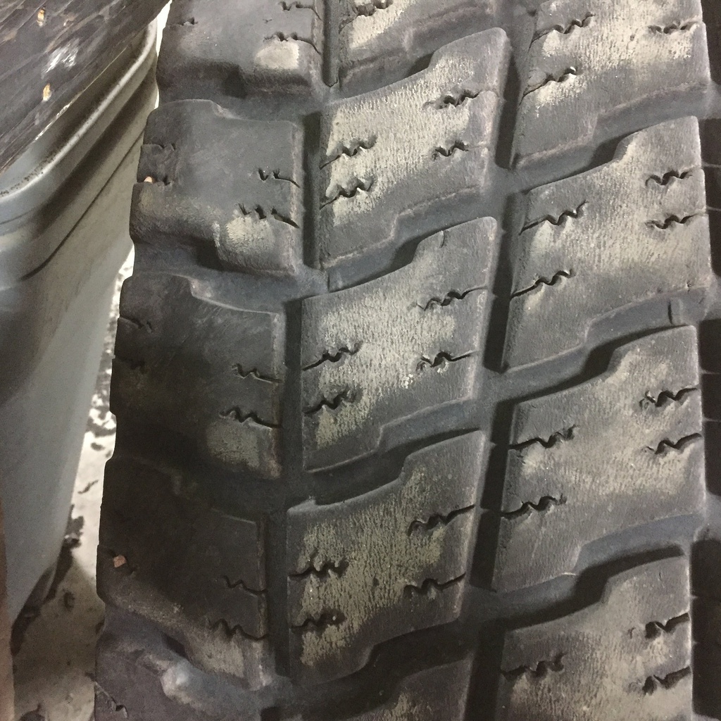 14.00/R24 Titan Farm TGS2 G-2 153 A8 50%