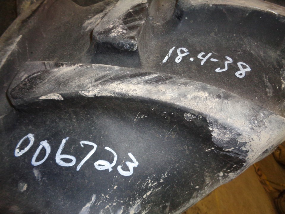 18.4/-38 BKT Tires TR 135 Drive R-1, D (8 Ply) 75%