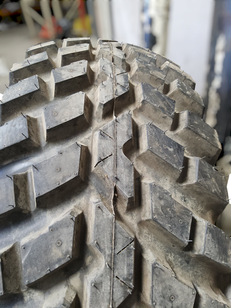 400/80R24 Nokian TRI 2 R-1 144D 99%