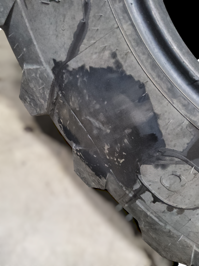 900/60R32 Trelleborg TM2000 R-1W 181A8 90%