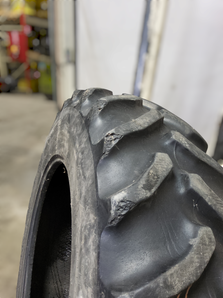 14.9/R30 Goodyear Farm Dyna Torque Radial R-1 141A8