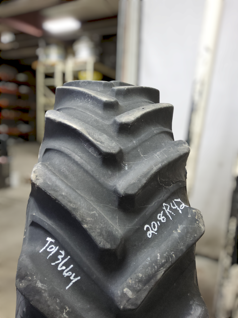 20.8/R42 Firestone Radial 7000 R-1W 155A8 75%
