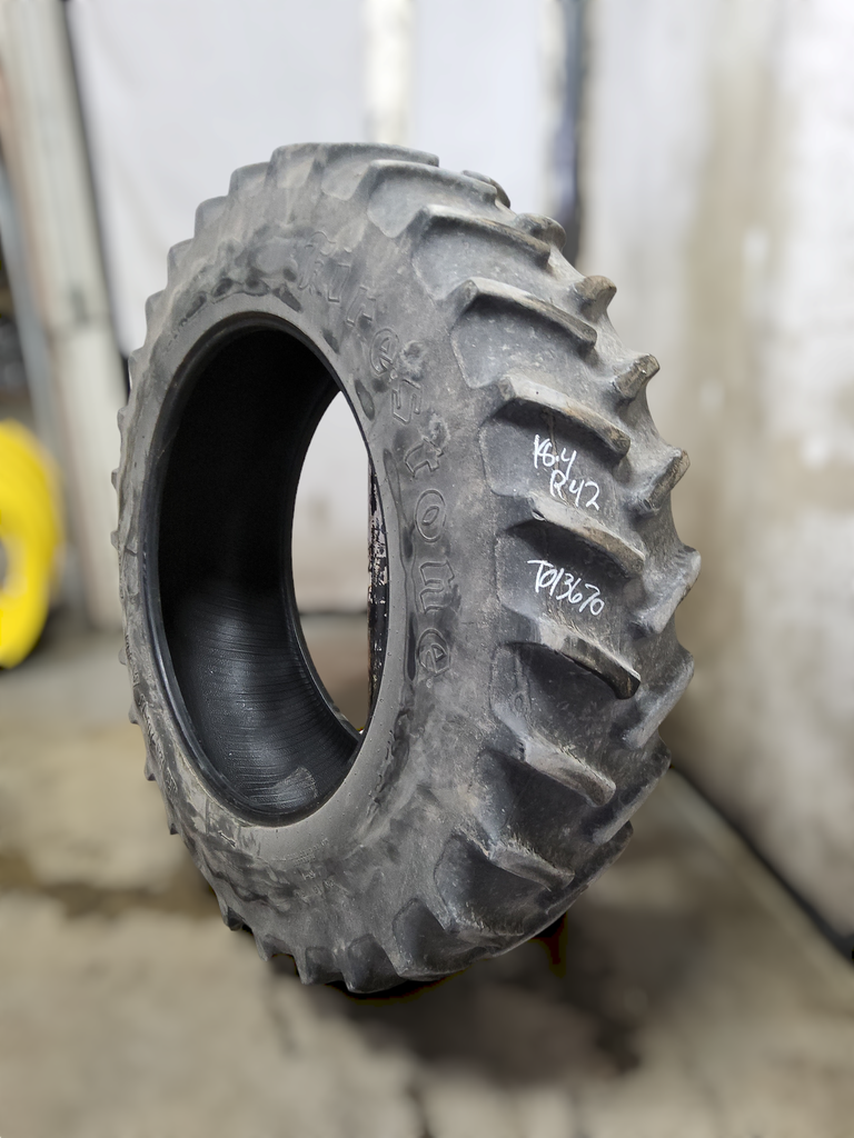 18.4/R42 Firestone Radial 23 R-1 153B 65%