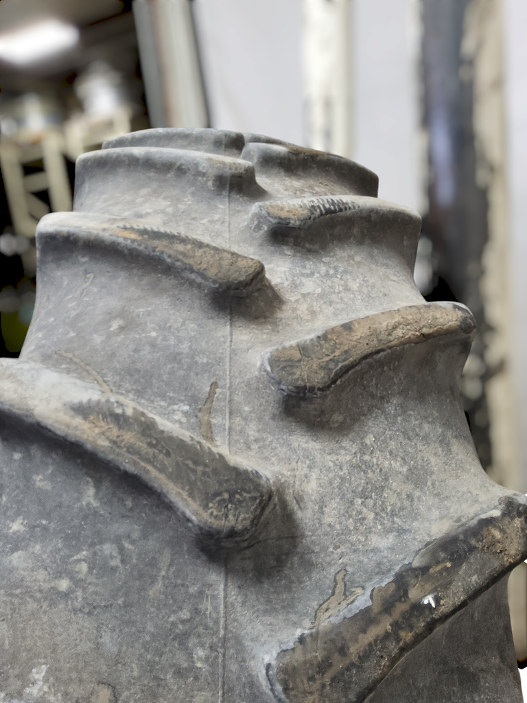 18.4/R42 Firestone Radial 23 R-1 153B 65%