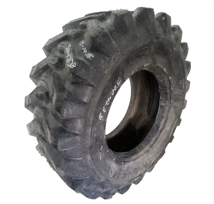 15/-19.5 Titan Farm Trac Loader SS NHS  R-4 , F (12 Ply) 99%
