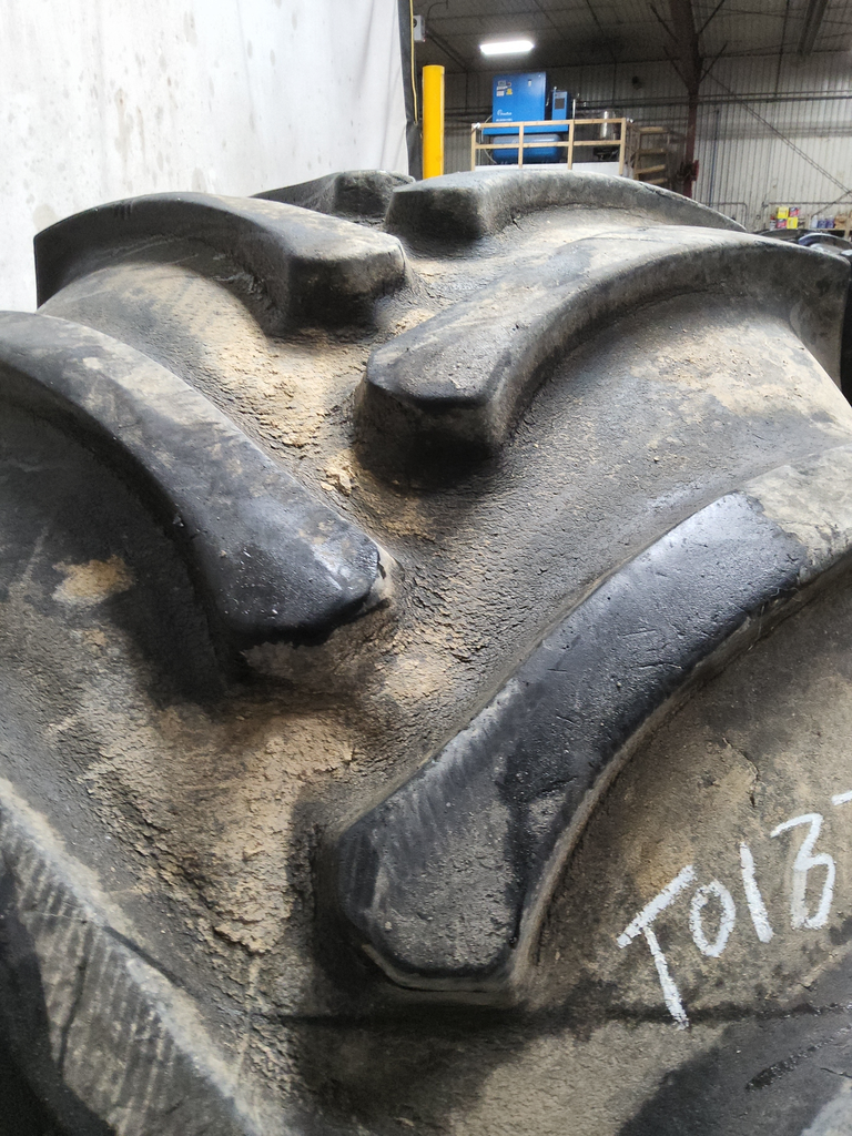 750/65R26 Firestone Radial All Traction DT R-1W 166B 70%
