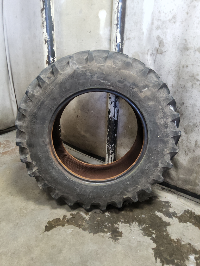 380/85R30 Firestone Radial All Traction FWD R-1 135B 80%