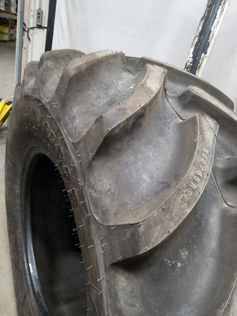 600/65R28 Firestone Radial All Traction DT R-1W 154B 99%