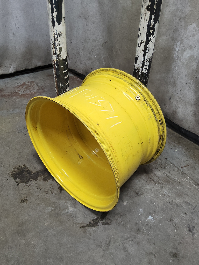18"W x 28"D, John Deere Yellow 8-Hole Flat Plate
