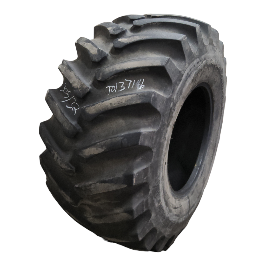 30.5/L-32 Firestone Super All Traction 23 R-1 164A, H (16 Ply) 85%