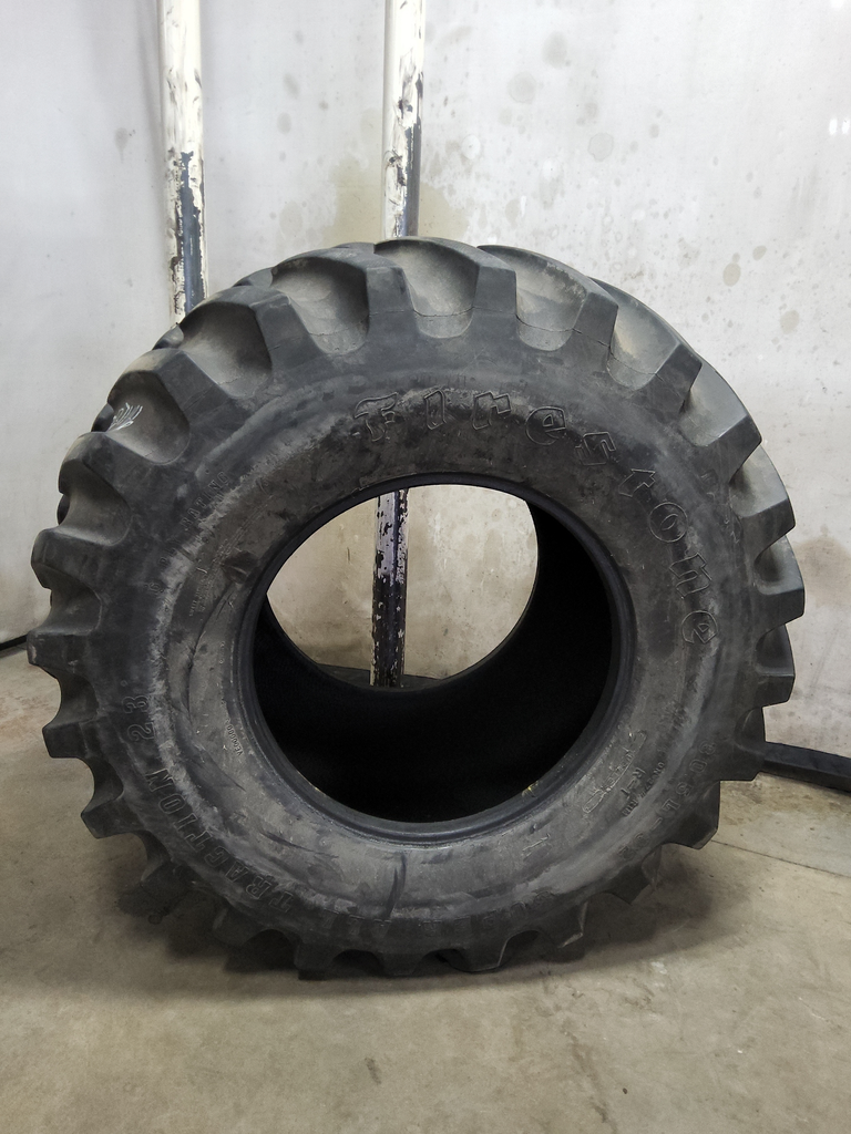 30.5/L-32 Firestone Super All Traction 23 R-1 164A, H (16 Ply) 85%