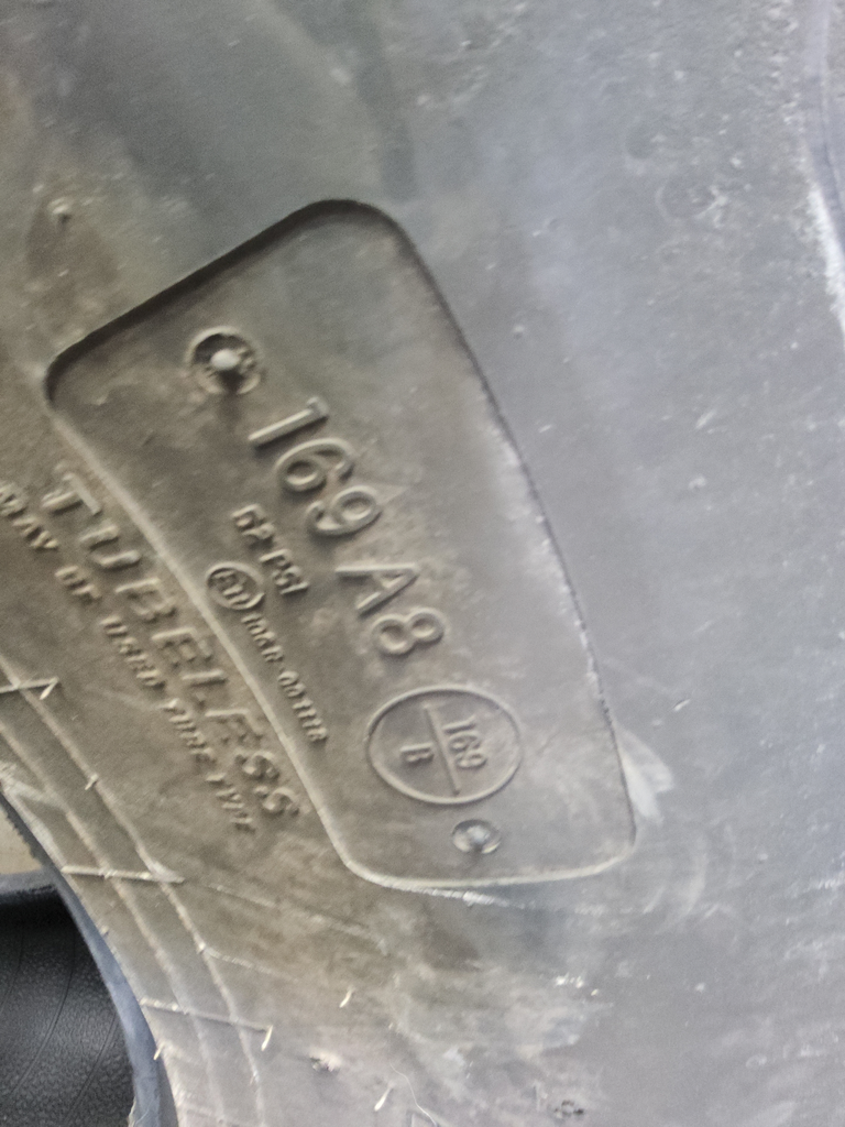 520/85R38 Alliance 846 Farm Pro II 85 Series R-1W 169B 80%