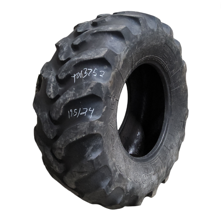 19.5/L-24 Goodyear Farm IT525 R-4 , F (12 Ply) 50%
