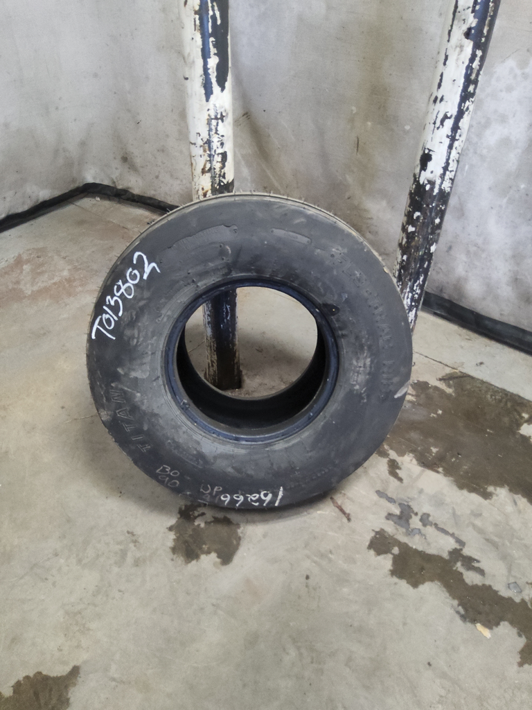 31/13.50-15 Titan Farm Flo-Trac Rib HF-1 , G (14 Ply) 99%
